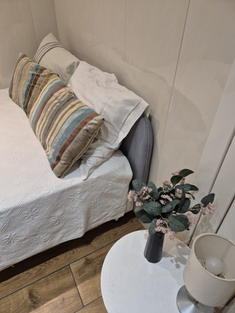 A Louer petite maisonnette 30m2 jardin