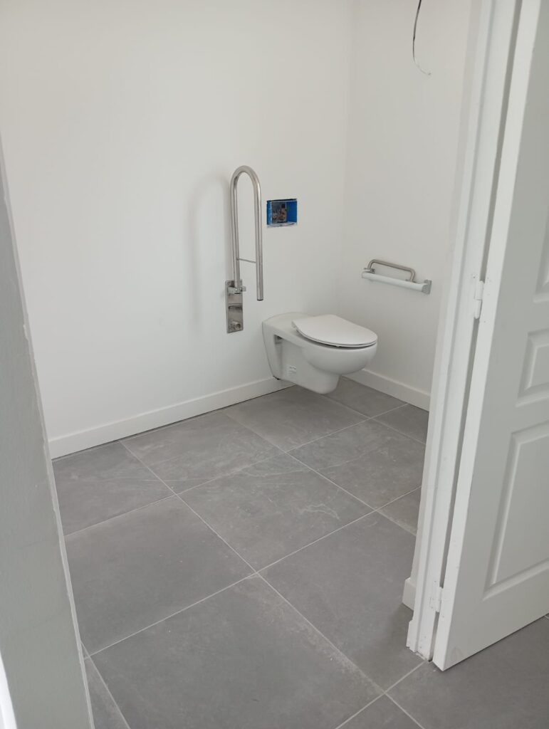 Recherche personne pour travaux batiment