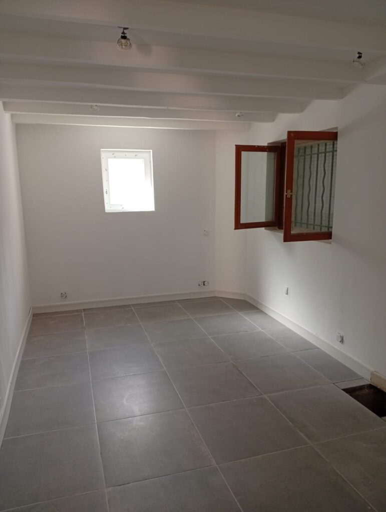Recherche personne pour travaux batiment